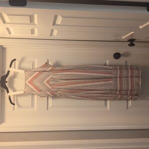 Sleeveless dress size L